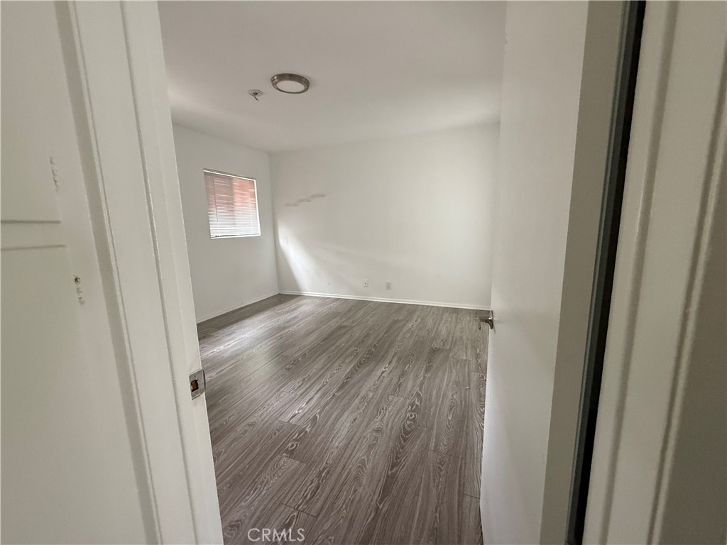 423 Le Doux Road, Unit 10 Los Angeles, CA 90048 - Photo 13 of 18