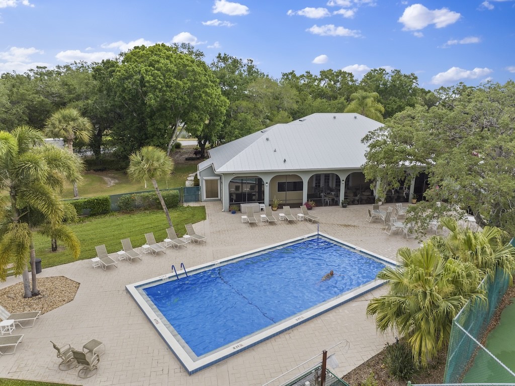 9612 Riverside Drive, Unit 302 Sebastian, FL 32958 - Photo 22 of 28 Gallery Image 22