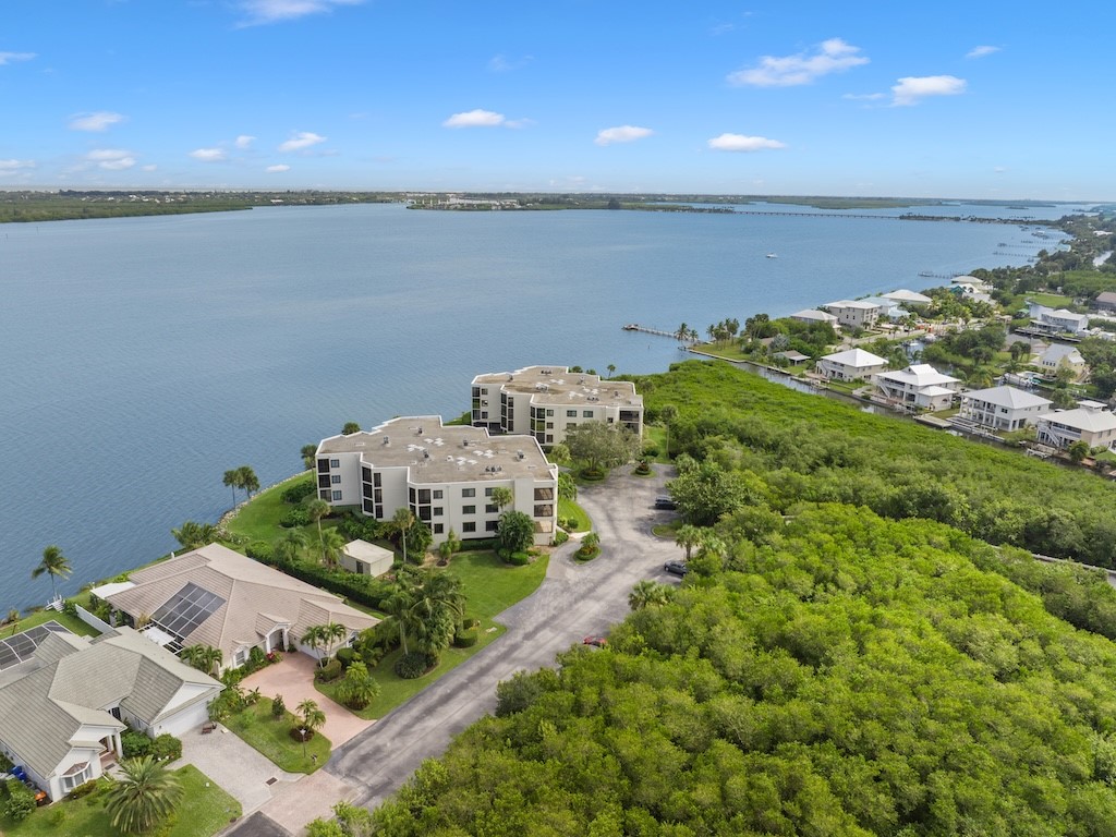 9612 Riverside Drive, Unit 302 Sebastian, FL 32958 - Photo 26 of 28 Gallery Image 26