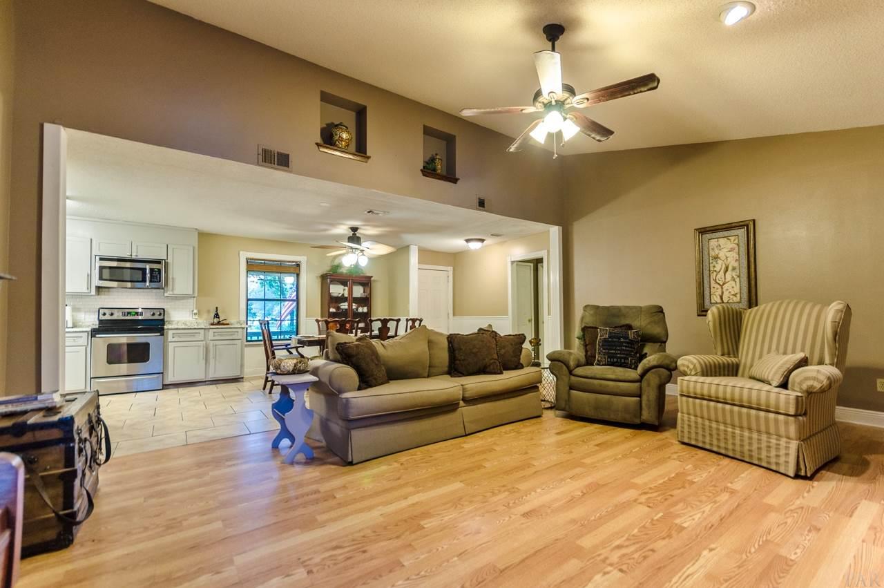 4832 Midas Road Pensacola, FL 32526 - Photo 24 of 50 Gallery Image 24