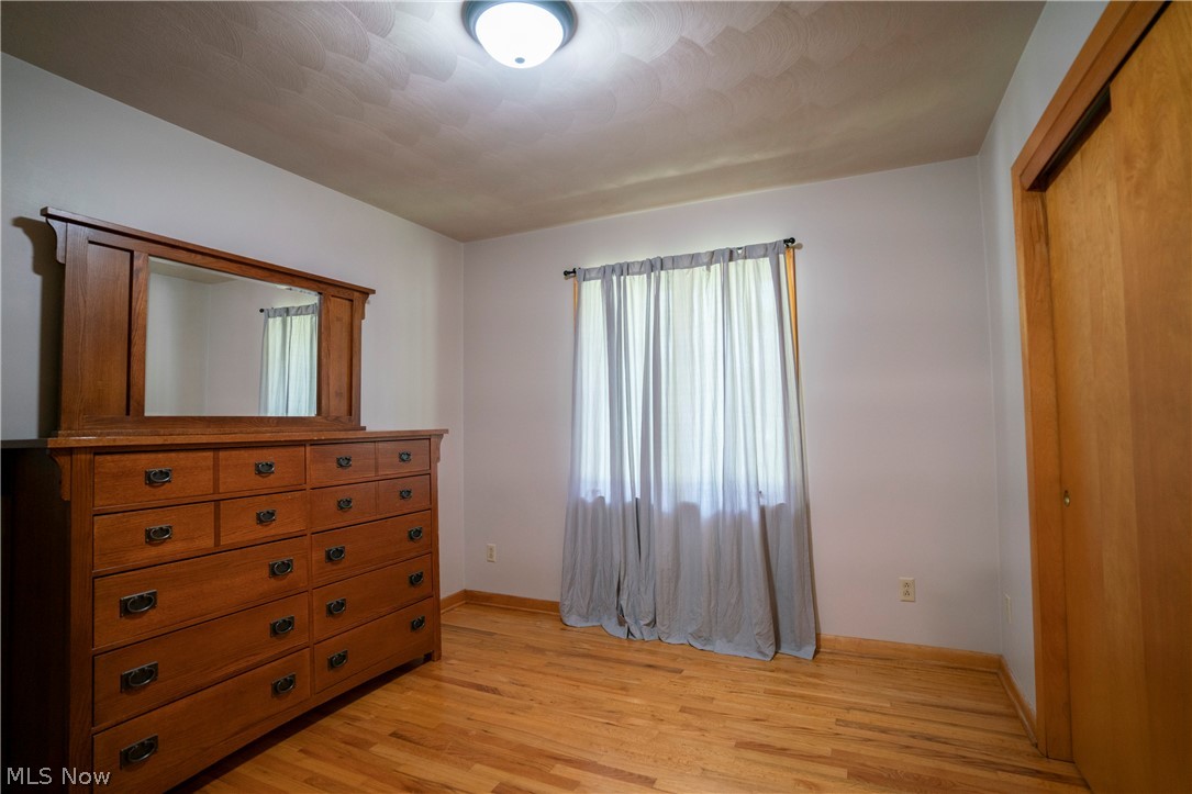 115 Moore Road Akron, OH 44319 - Photo 19 of 35 Bedroom 3 with pretty hardwood floors!