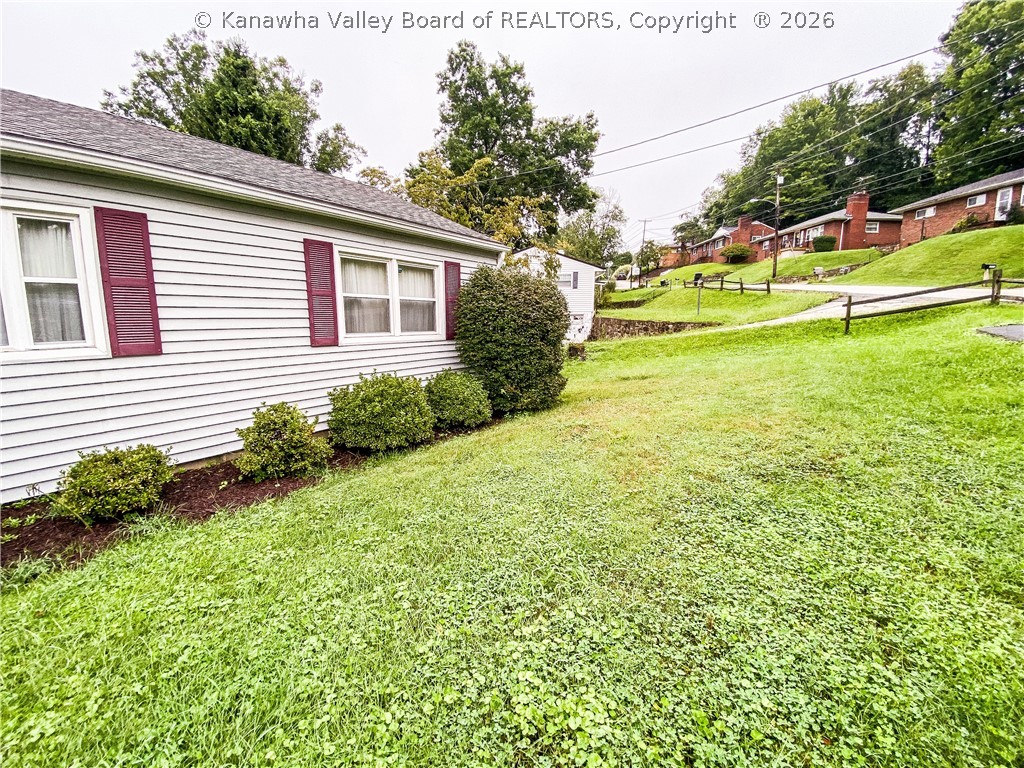 1581 Smith Road Charleston, WV 25314 - Photo 4 of 39 Gallery Image 4