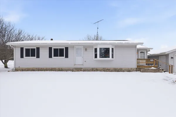 $239,000 | N5516 Hillside Drive, Wild Rose, WI 54984