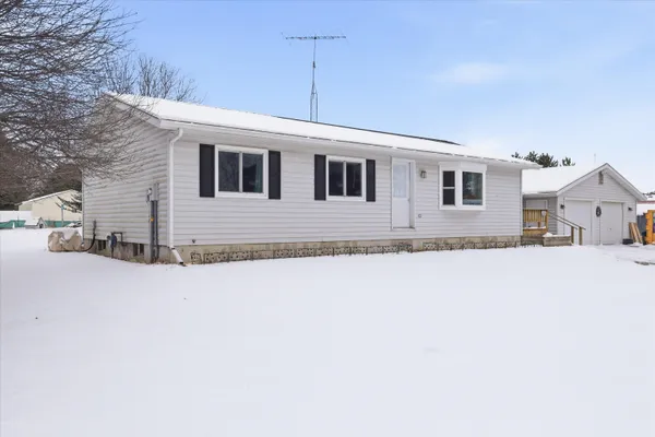 $239,000 | N5516 Hillside Drive, Wild Rose, WI 54984