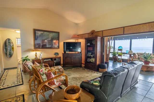 $1,599,999 | 78-6928 Walua Road, Kailua-Kona, HI 96740