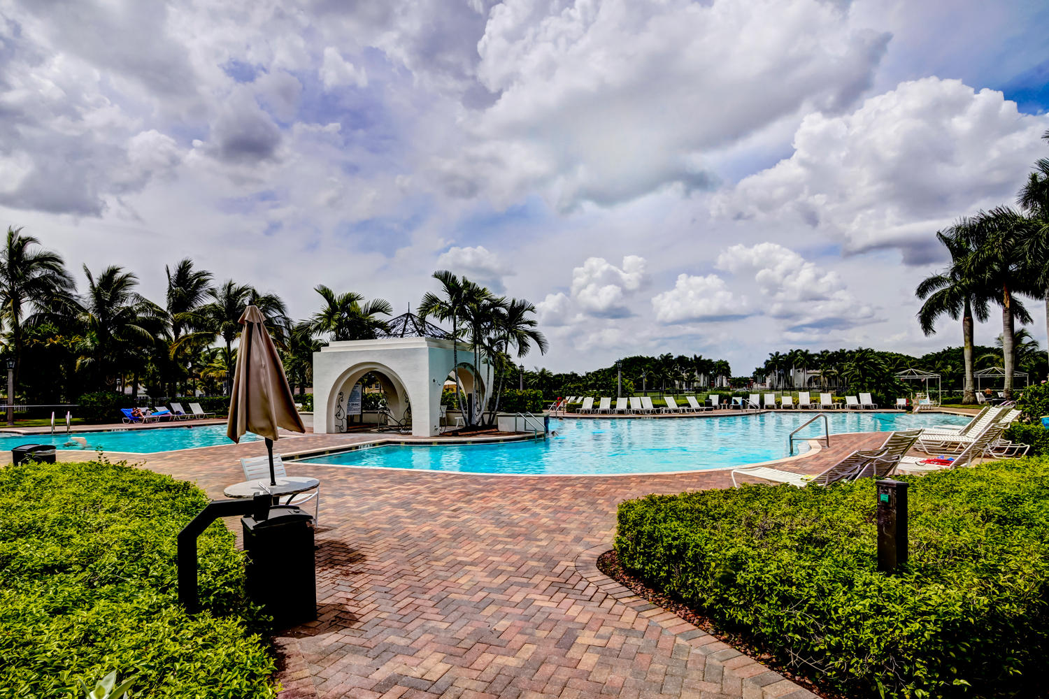 2760 Danforth Terrace Wellington, FL 33414 - Photo 21 of 29 20Pool 1