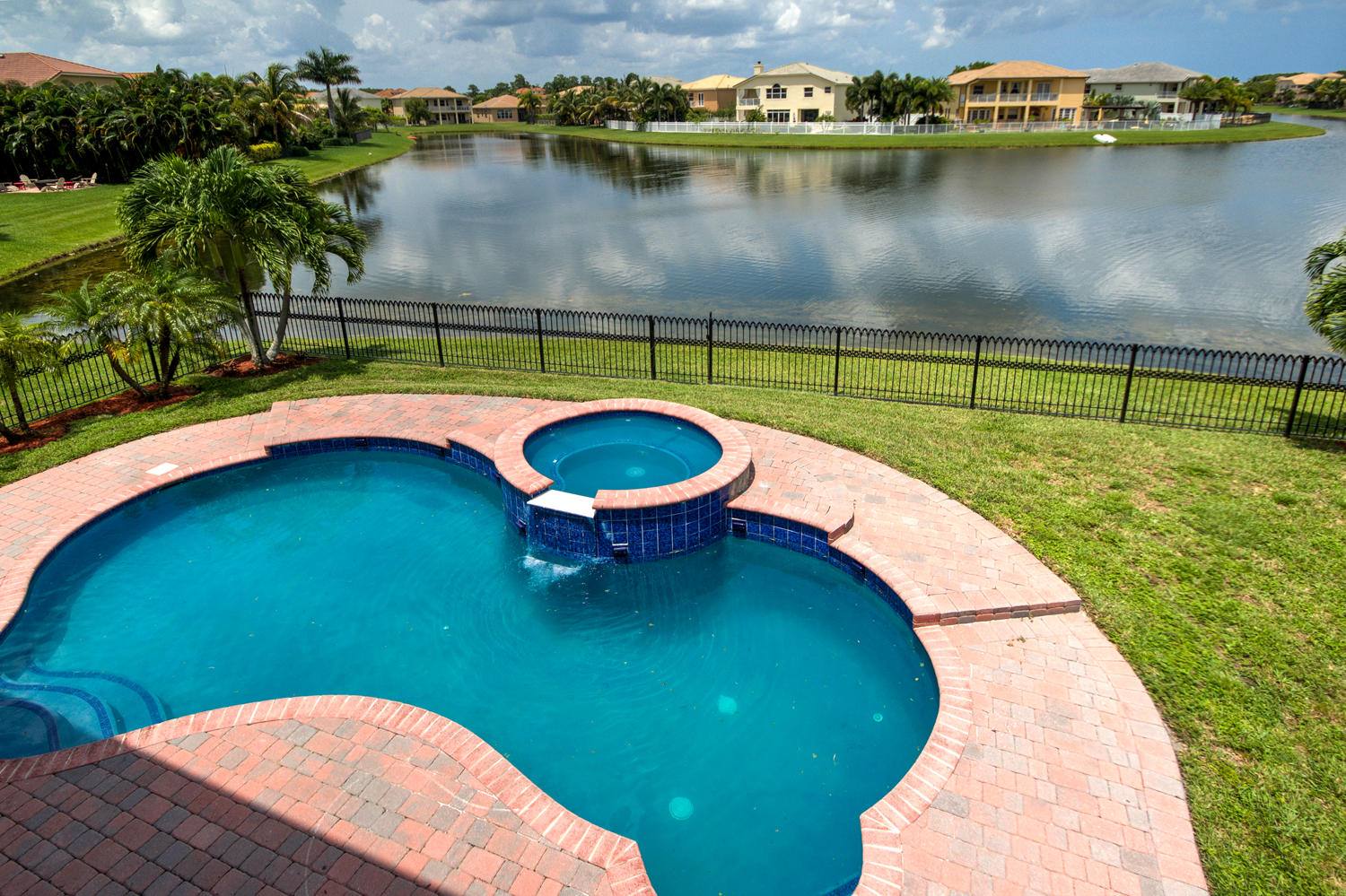 2760 Danforth Terrace Wellington, FL 33414 - Photo 5 of 29 5Back Yard 1