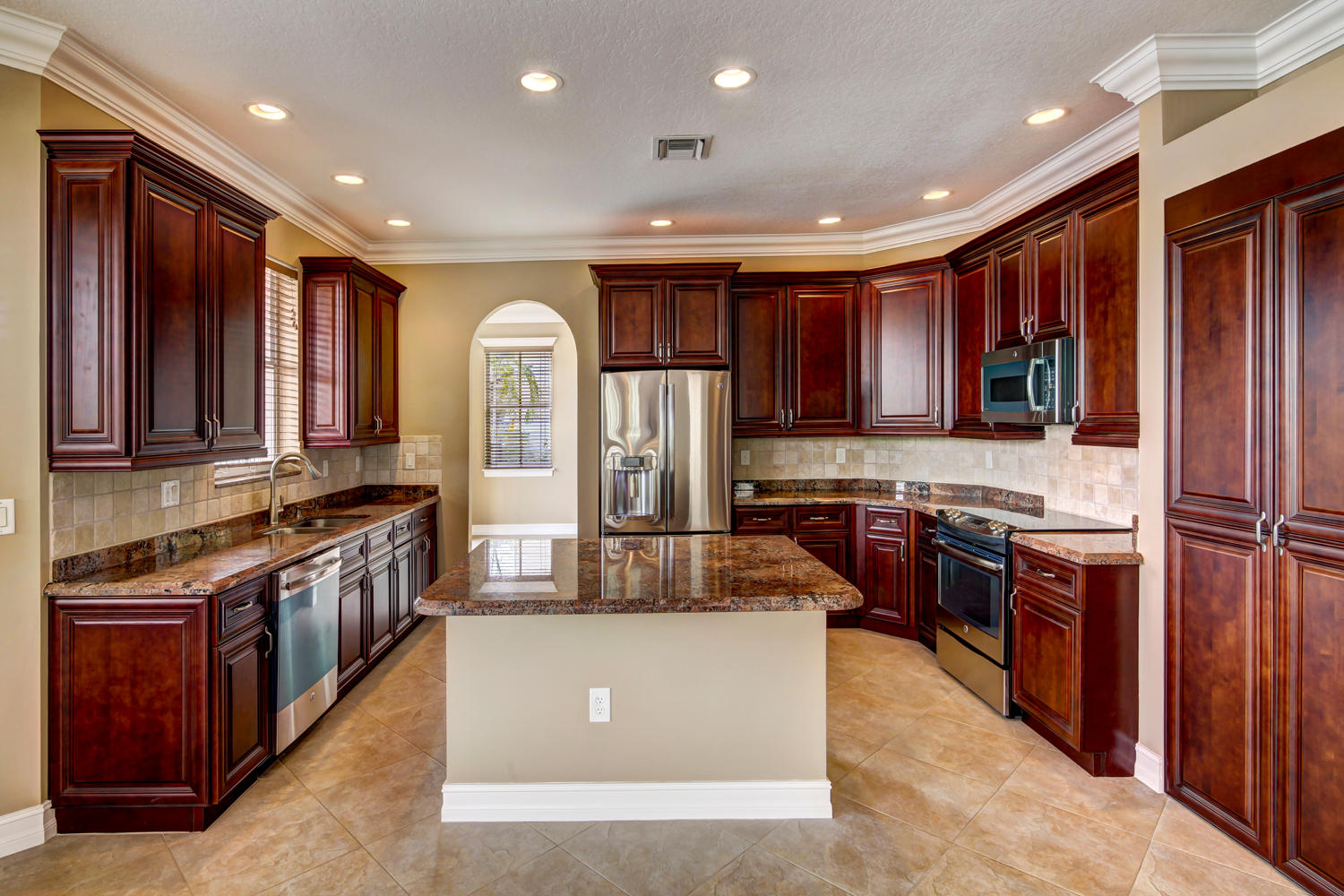 2760 Danforth Terrace Wellington, FL 33414 - Photo 10 of 29 9Kitchen 1