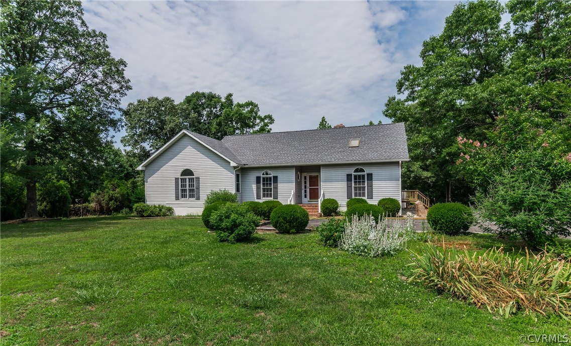 265 New Beginnings Road Shacklefords, VA 23156 - Photo 4 of 49 Gallery Image 4