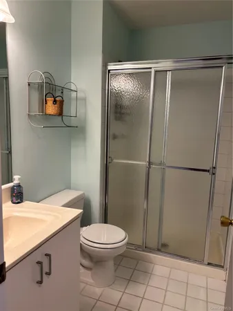 $3,195 | 825 Spring Lake Drive, Middle Island, NY 11953