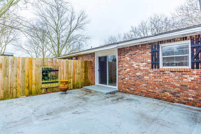 11522 Burris Road Daphne, AL 36526 - Photo 14 of 26 back patio