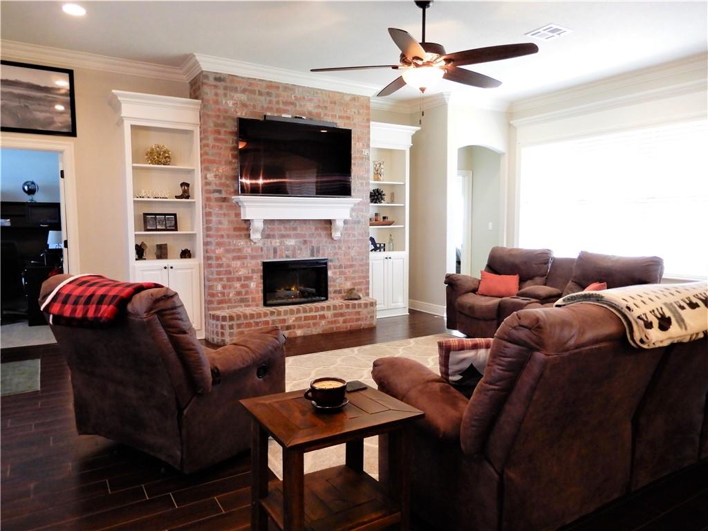 613 Cedar Ridge Street Iowa, LA 70647 - Photo 14 of 50 Gallery Image 14