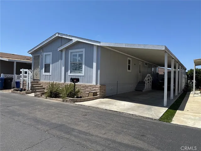 $129,000 | 9080 Bloomfield Avenue, Unit 209, Lakewood, CA 90630