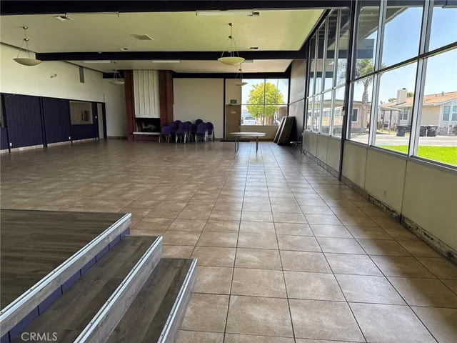 $129,000 | 9080 Bloomfield Avenue, Unit 209, Lakewood, CA 90630