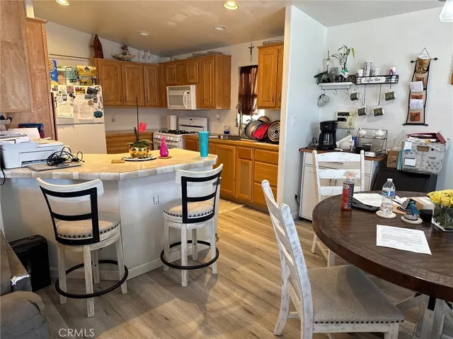 $129,000 | 9080 Bloomfield Avenue, Unit 209, Lakewood, CA 90630