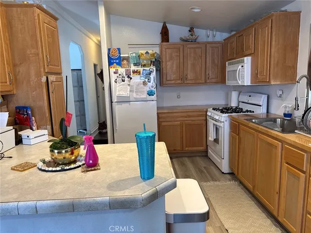 $129,000 | 9080 Bloomfield Avenue, Unit 209, Lakewood, CA 90630