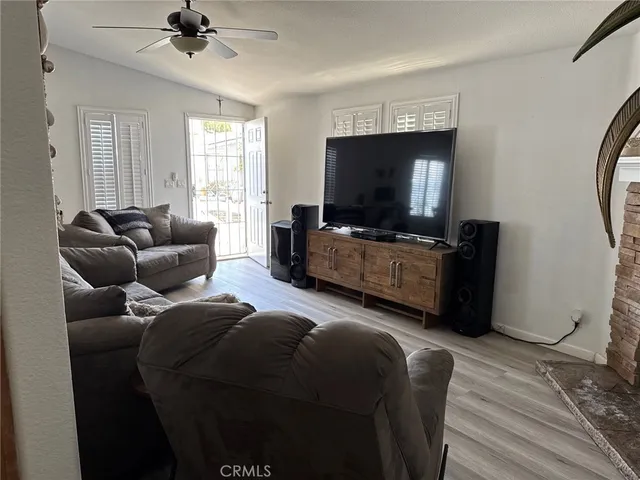 $129,000 | 9080 Bloomfield Avenue, Unit 209, Lakewood, CA 90630