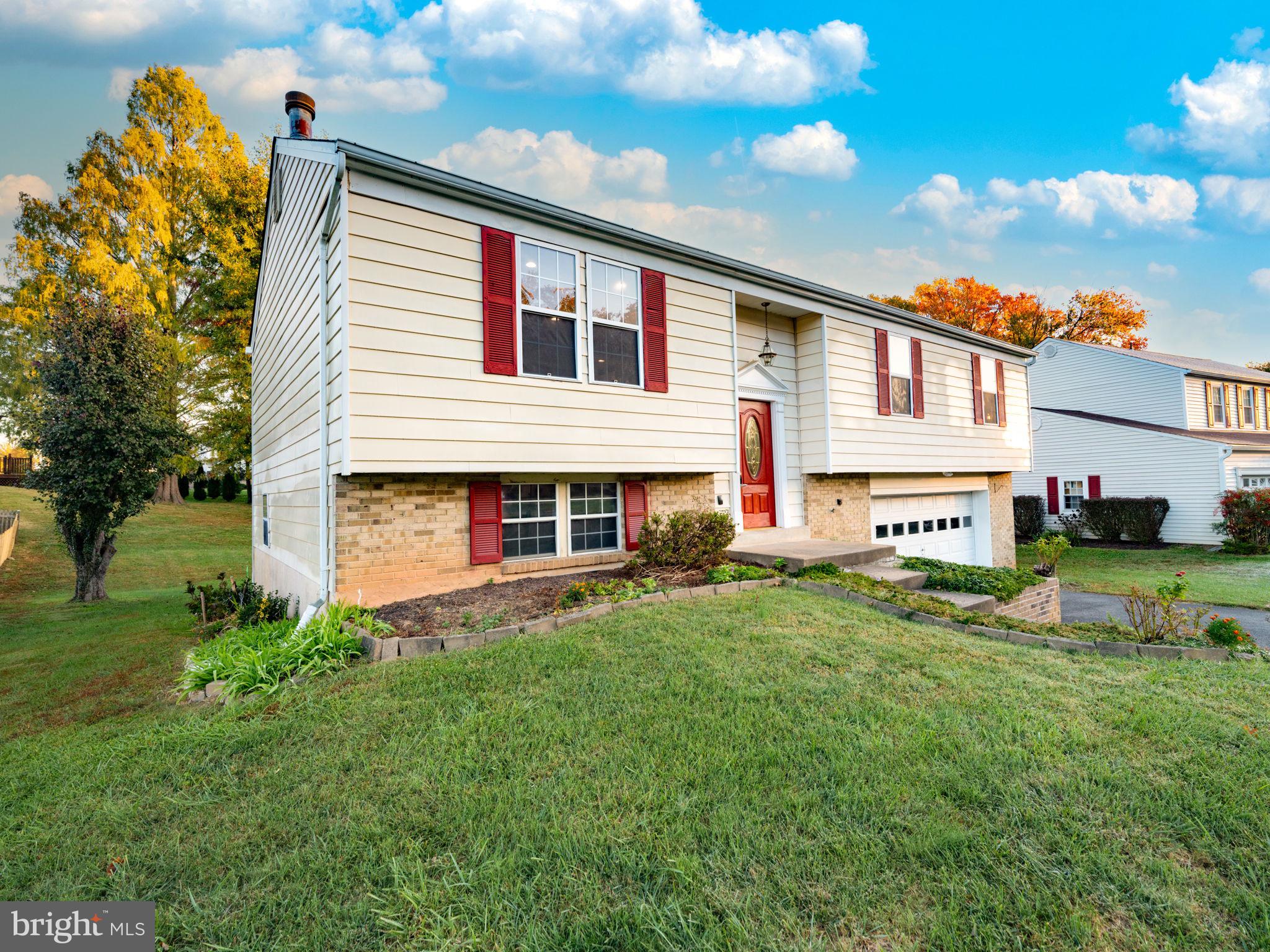 9526 Burning Branch Road Burke, VA 22015 - Photo 24 of 26 Gallery Image 24