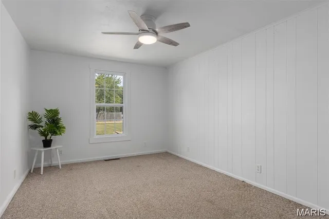 $165,000 | 211 South Lake Street, Mount Olive, IL 62069