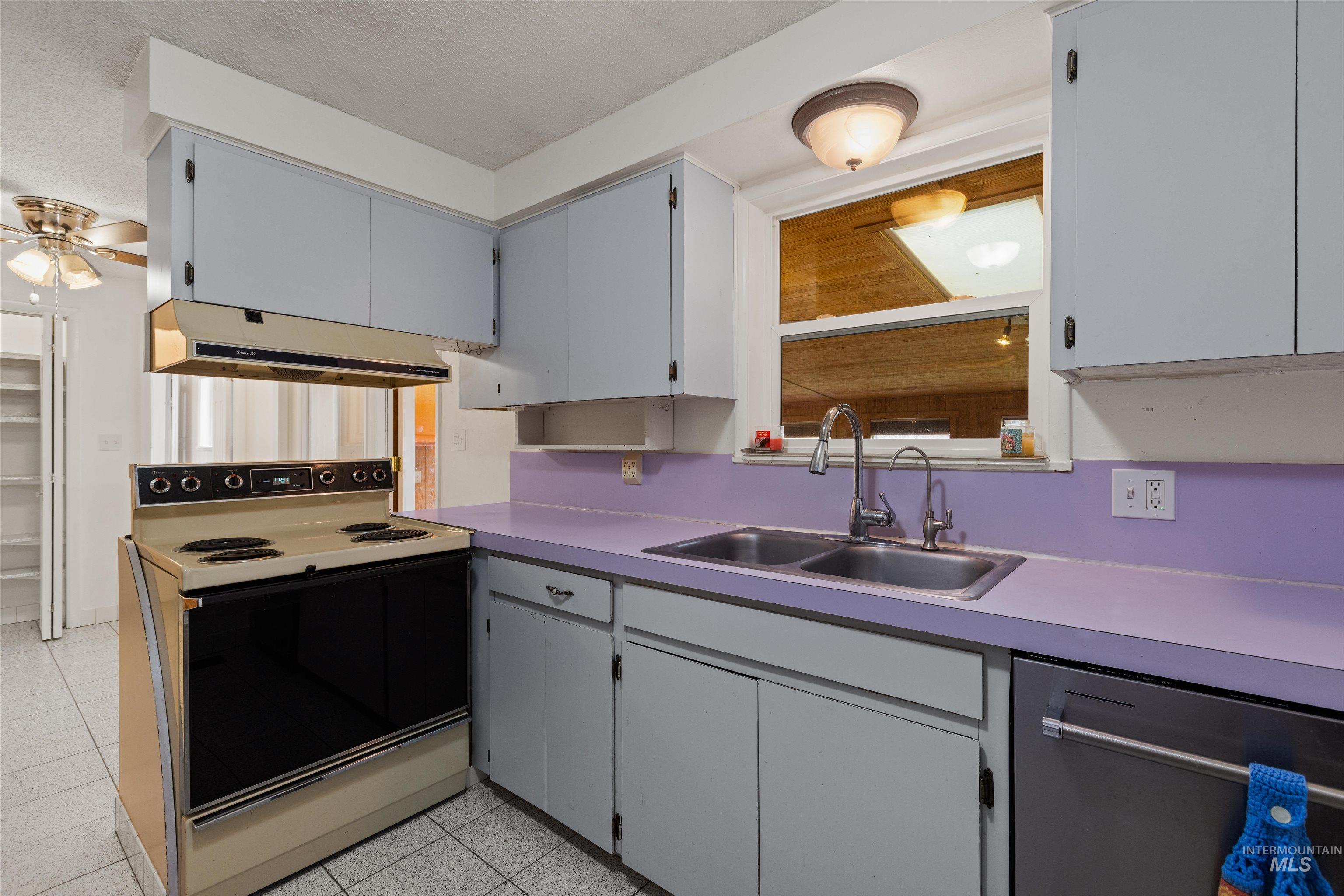 4910 West Vw Place Meridian, ID 83642 - Photo 12 of 44