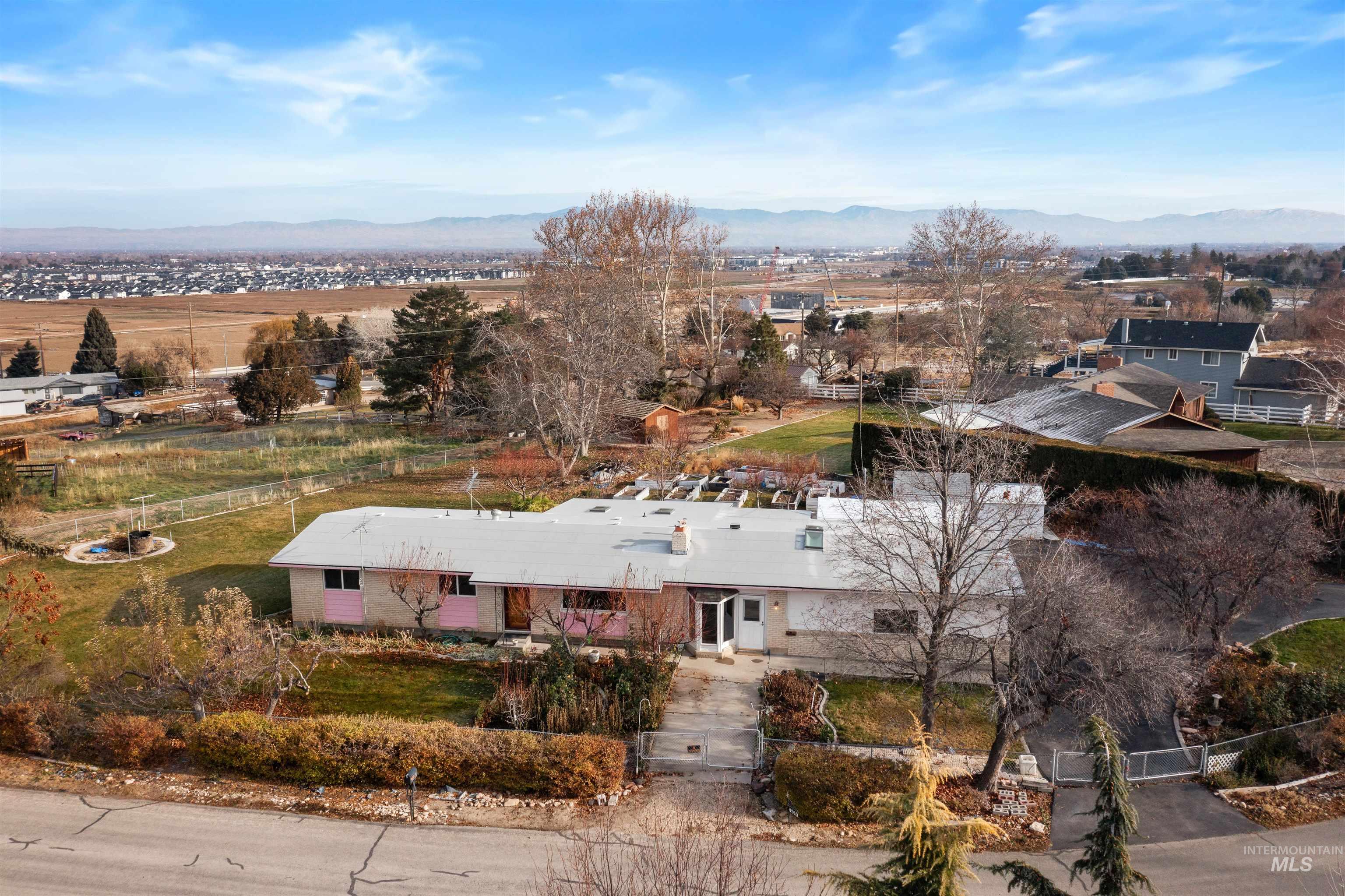 4910 West Vw Place Meridian, ID 83642 - Photo 28 of 44