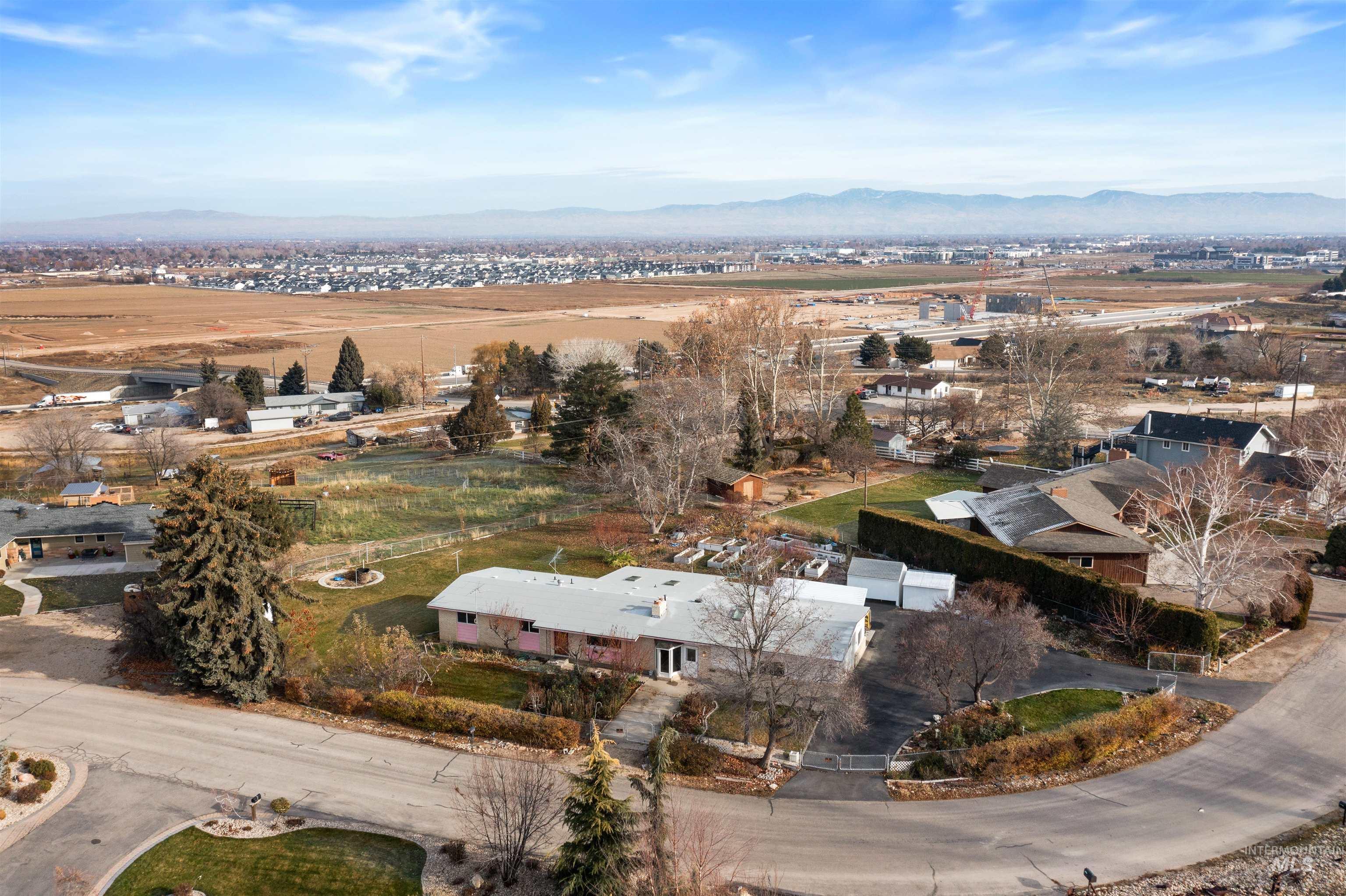 4910 West Vw Place Meridian, ID 83642 - Photo 31 of 44