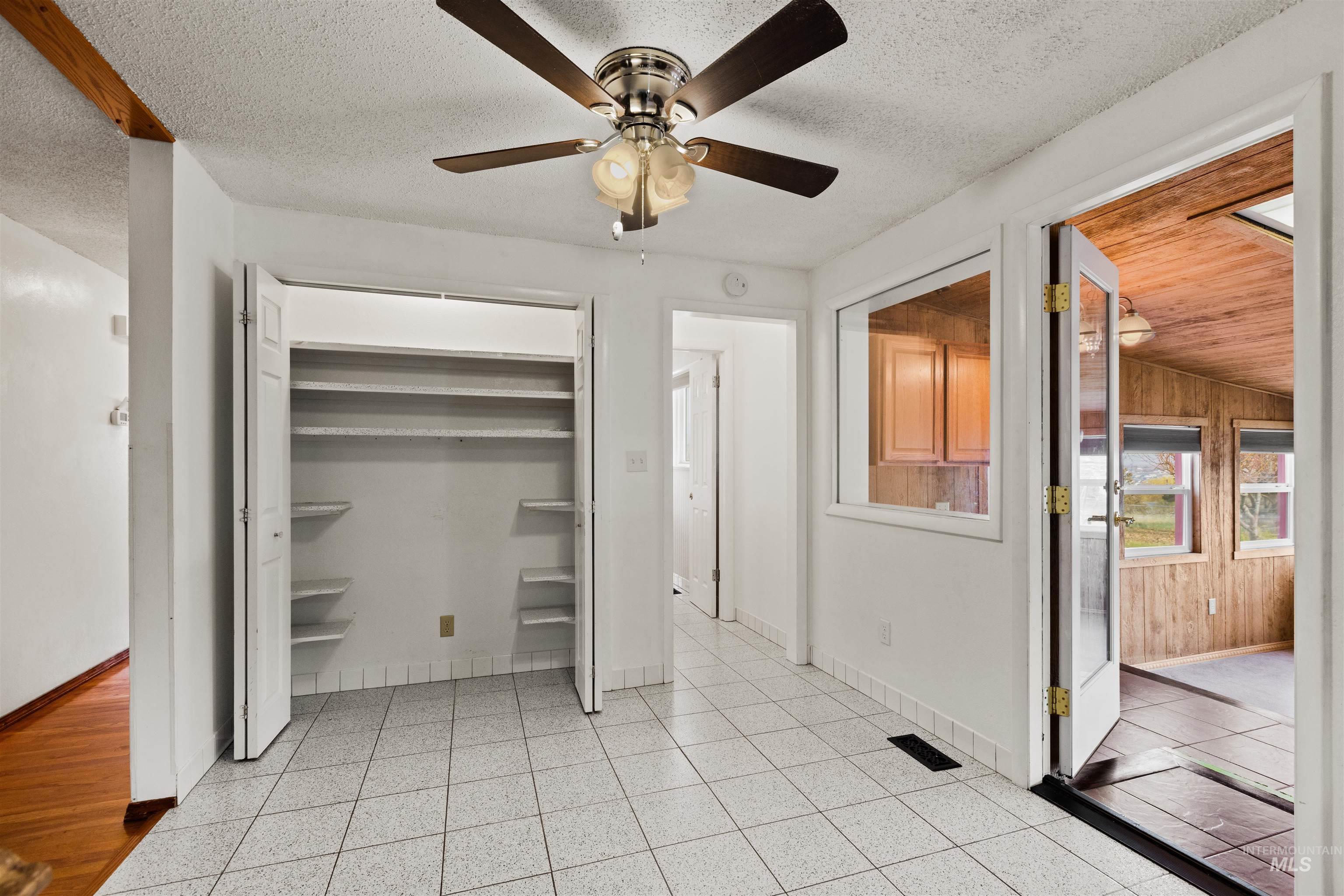 4910 West Vw Place Meridian, ID 83642 - Photo 10 of 44