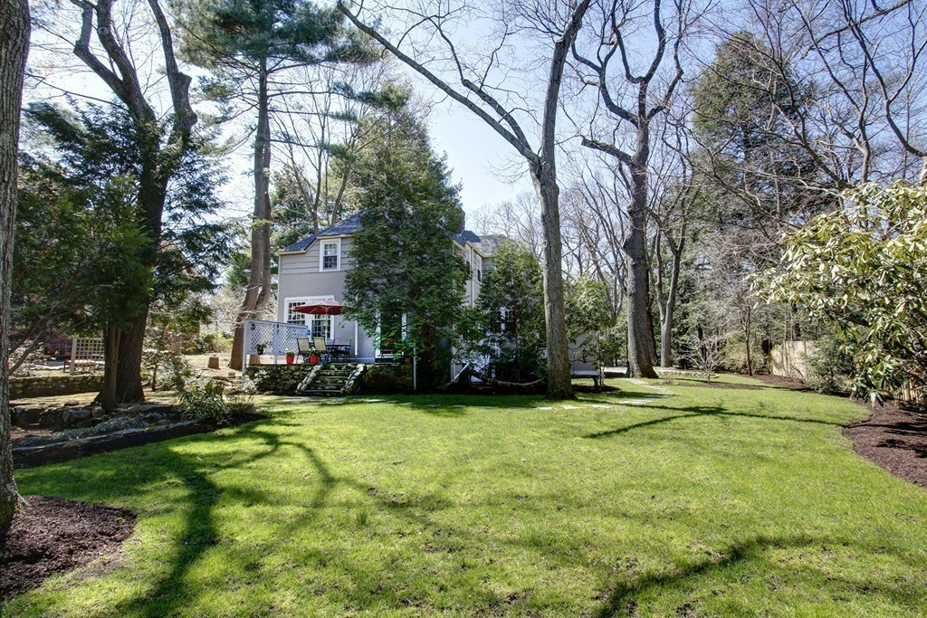 43 Oxbow Road Weston, MA 02493 - Photo 8 of 27