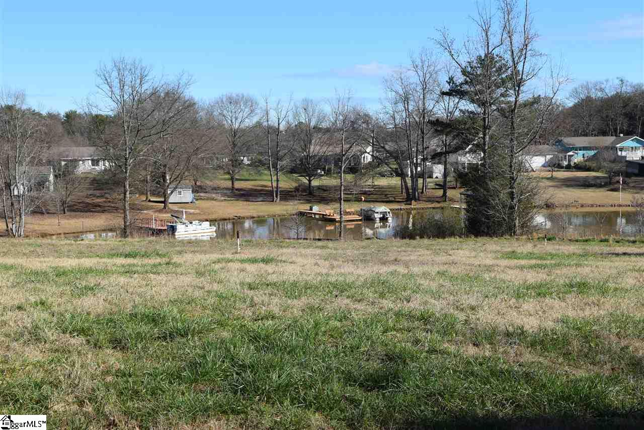 201 Kaplan Koru Place Inman, SC 29349 - Photo 2 of 17