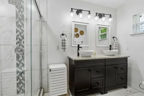 $415,000 | 13936 Charcoal Lane, Farmers Branch, TX 75234