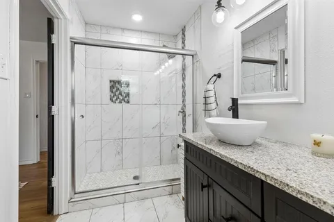$415,000 | 13936 Charcoal Lane, Farmers Branch, TX 75234