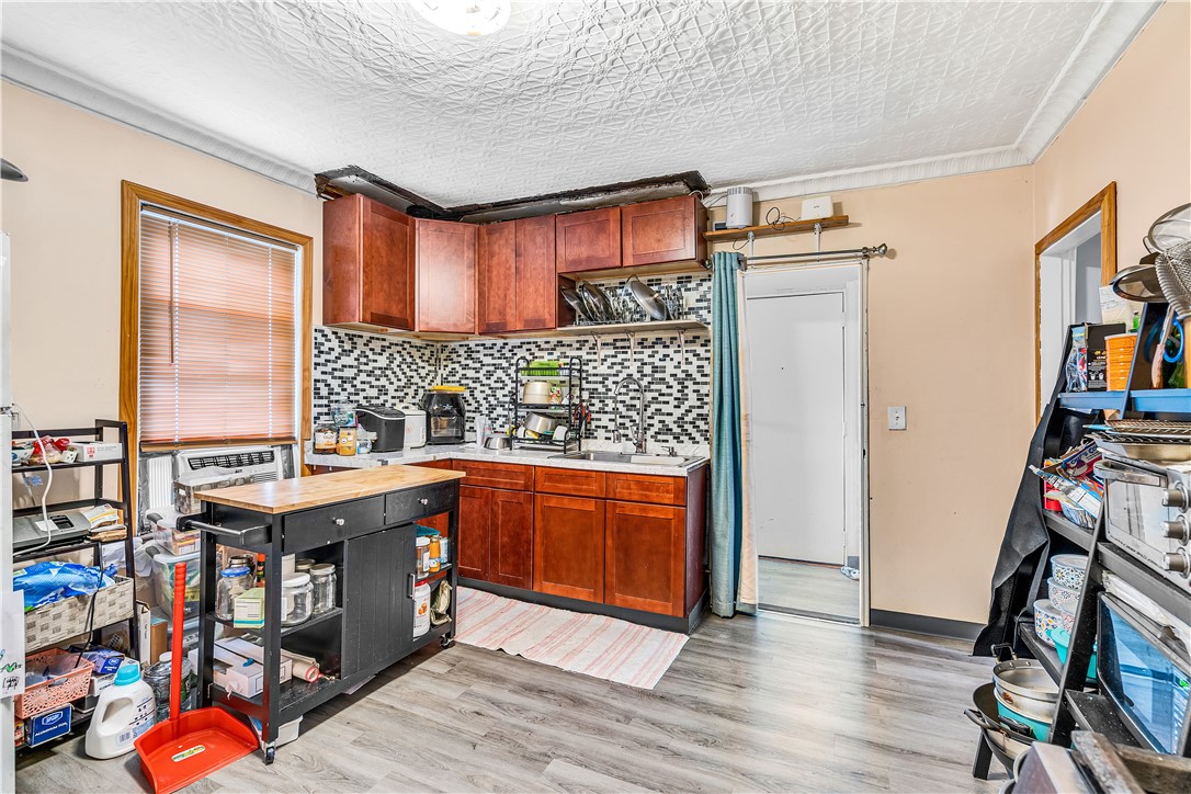 124 Brook Street Woonsocket, RI 02895 - Photo 8 of 23