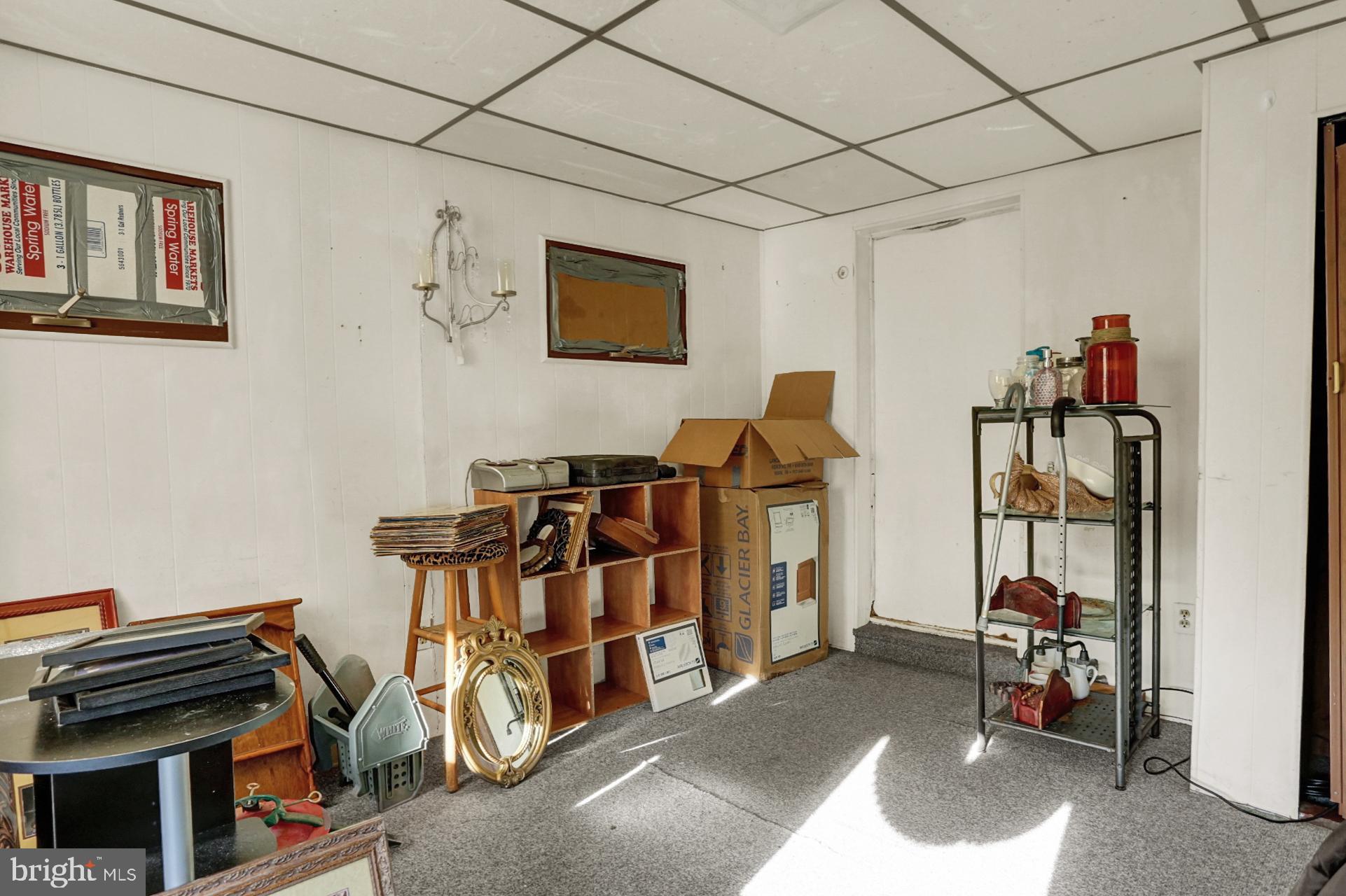 1690 Cedar Top Road Reading, PA 19607 - Photo 7 of 31