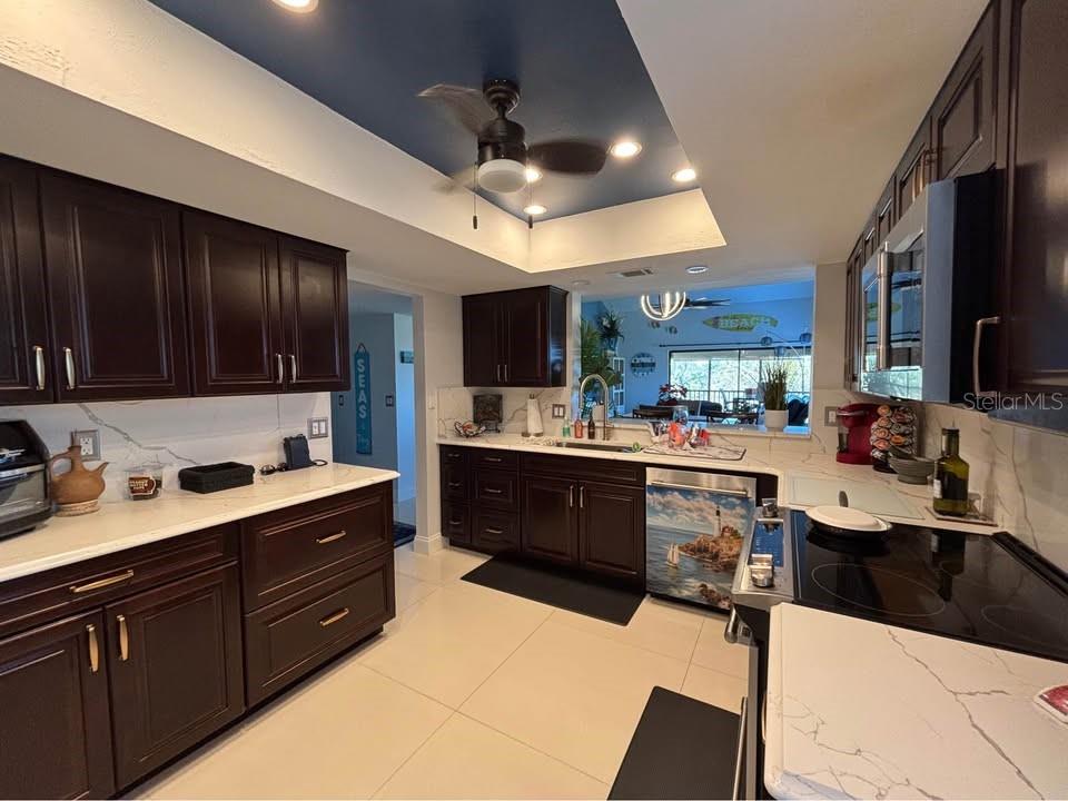700 Starkey Road, Unit 352 Largo, FL 33771 - Photo 2 of 22