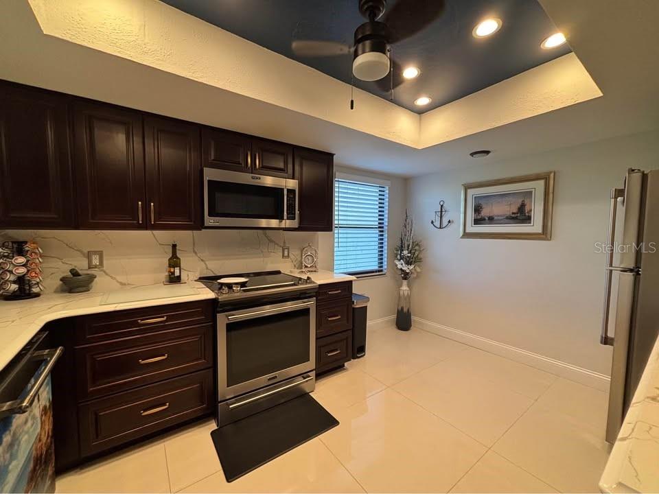 700 Starkey Road, Unit 352 Largo, FL 33771 - Photo 3 of 22