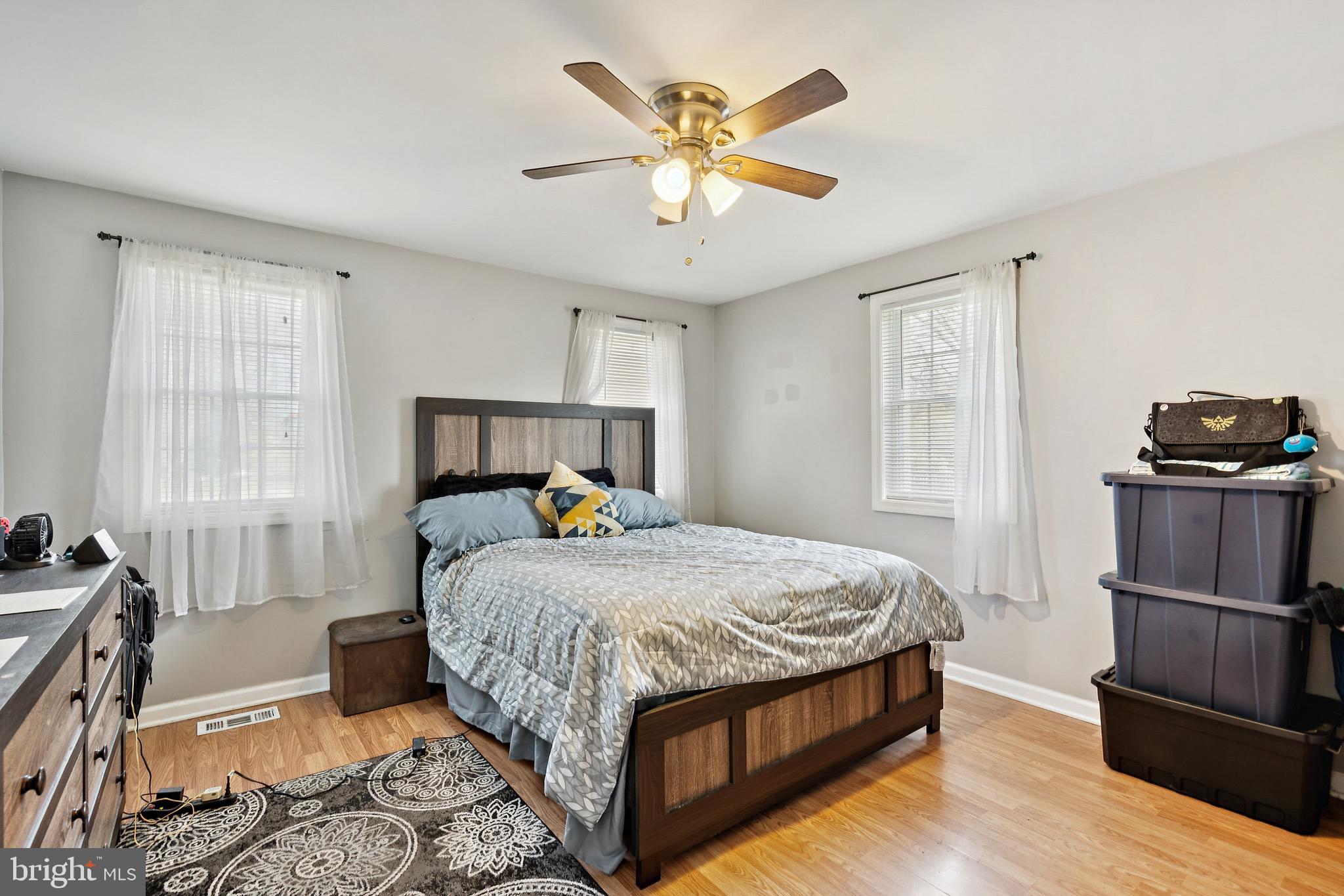 216 Almonesson Road Blackwood, NJ 08012 - Photo 14 of 19 3 of 4 bedrooms