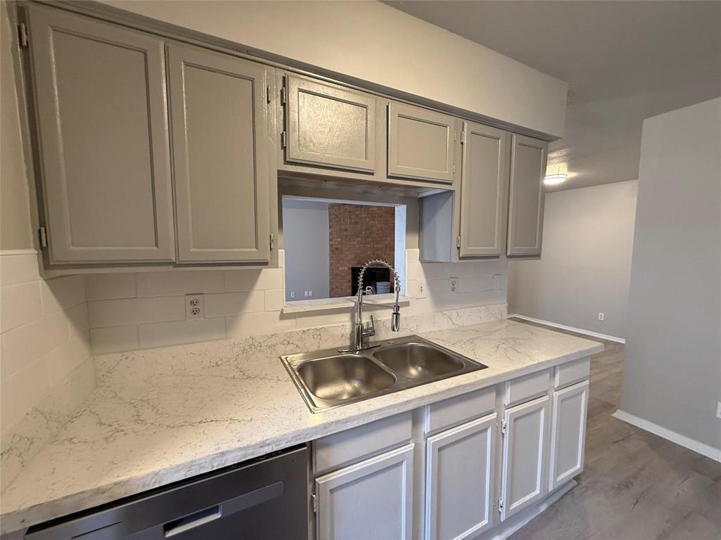 1433 North Bluegrove Road Lancaster, TX 75134 - Photo 9 of 13