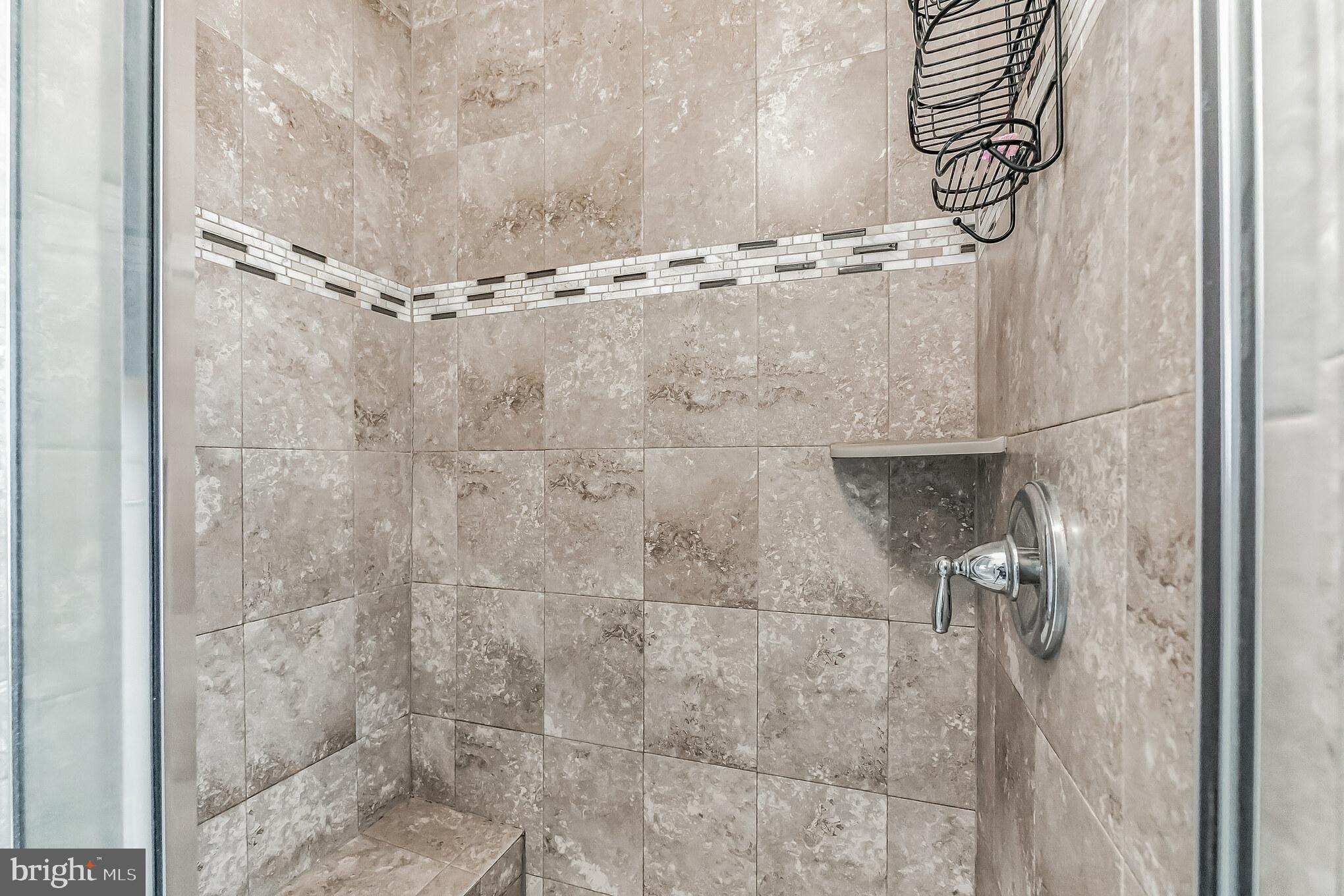 7652 Town View Drive Dundalk, MD 21222 - Photo 20 of 33 a bathroom with a shower