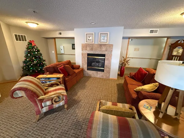 $214,900 | 16154 Main Avenue Southeast, Unit 313, Prior Lake, MN 55372