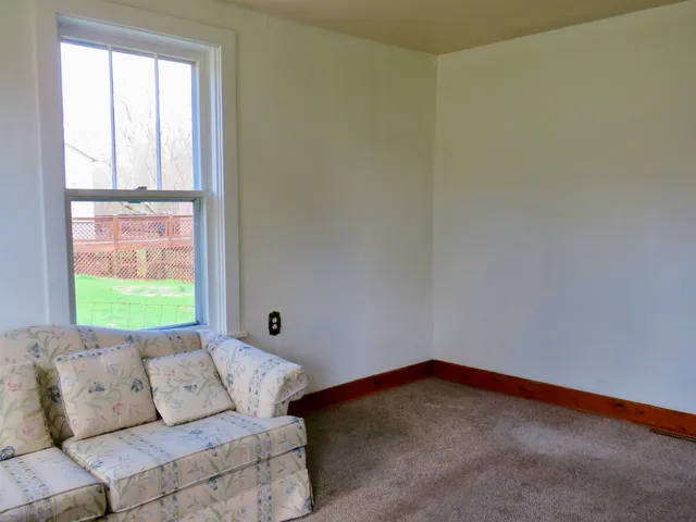 $99,000 | 236 South Hickory Street, Galena, IL 61036