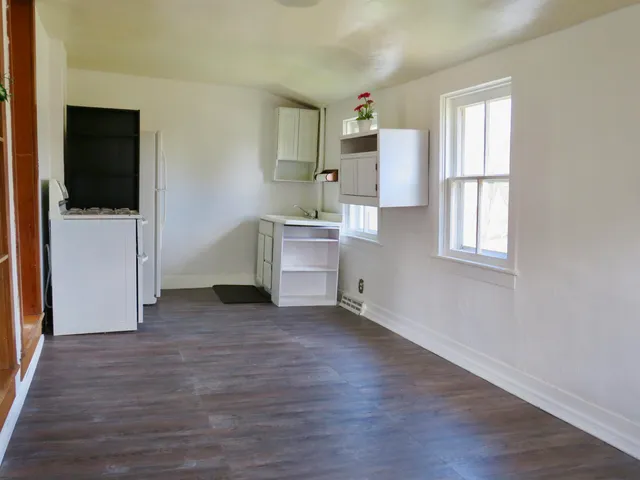 $99,000 | 236 South Hickory Street, Galena, IL 61036