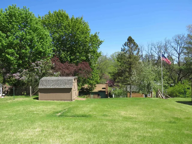 $99,000 | 236 South Hickory Street, Galena, IL 61036