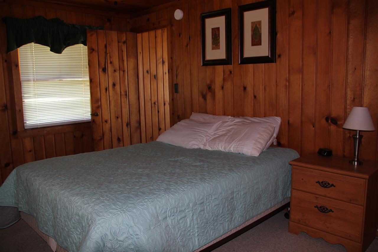 6879 East Birch Point Road Traverse City, MI 49684 - Photo 8 of 19 1879920-7.JPG