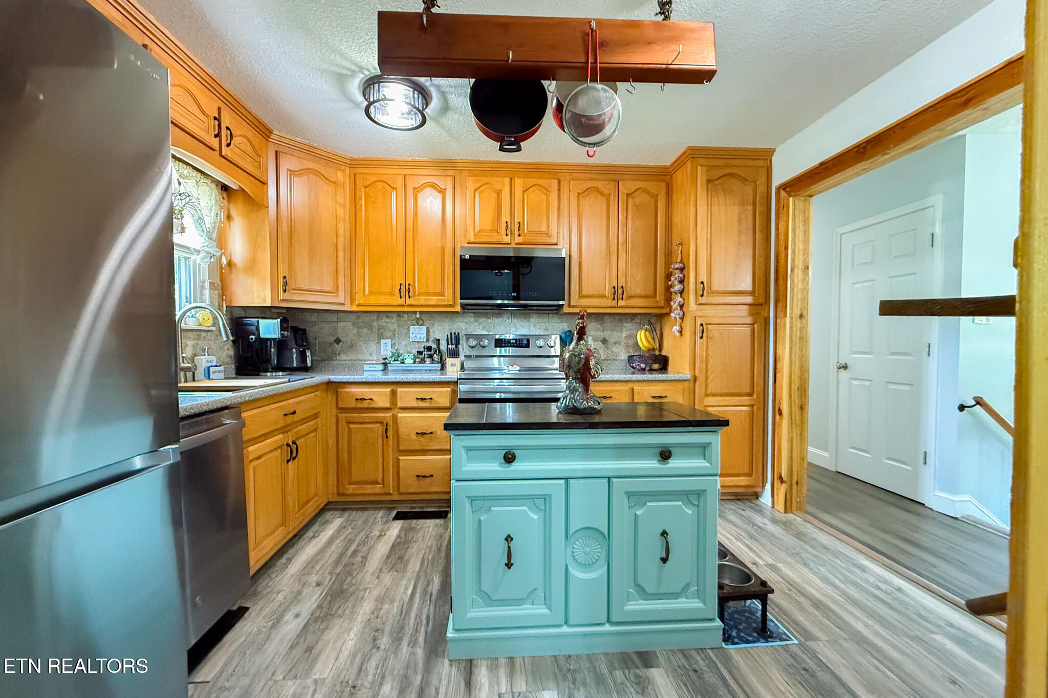 7732 Cranley Road Powell, TN 37849 - Photo 10 of 37 Kitchen