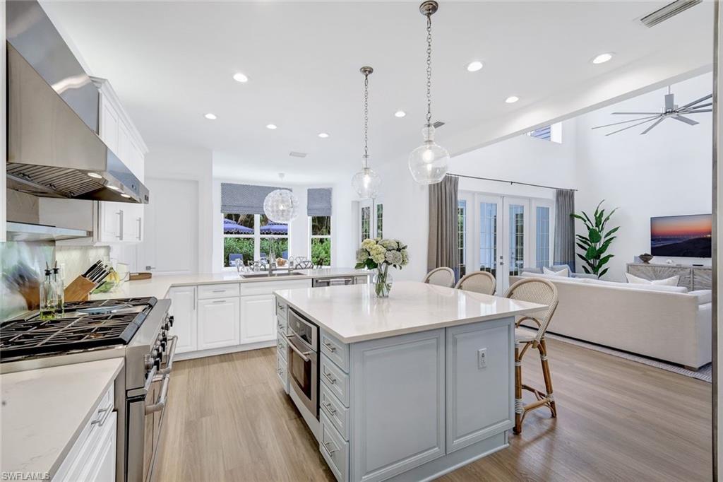 1427 Hemingway Place Naples, FL 34103 - Photo 12 of 44