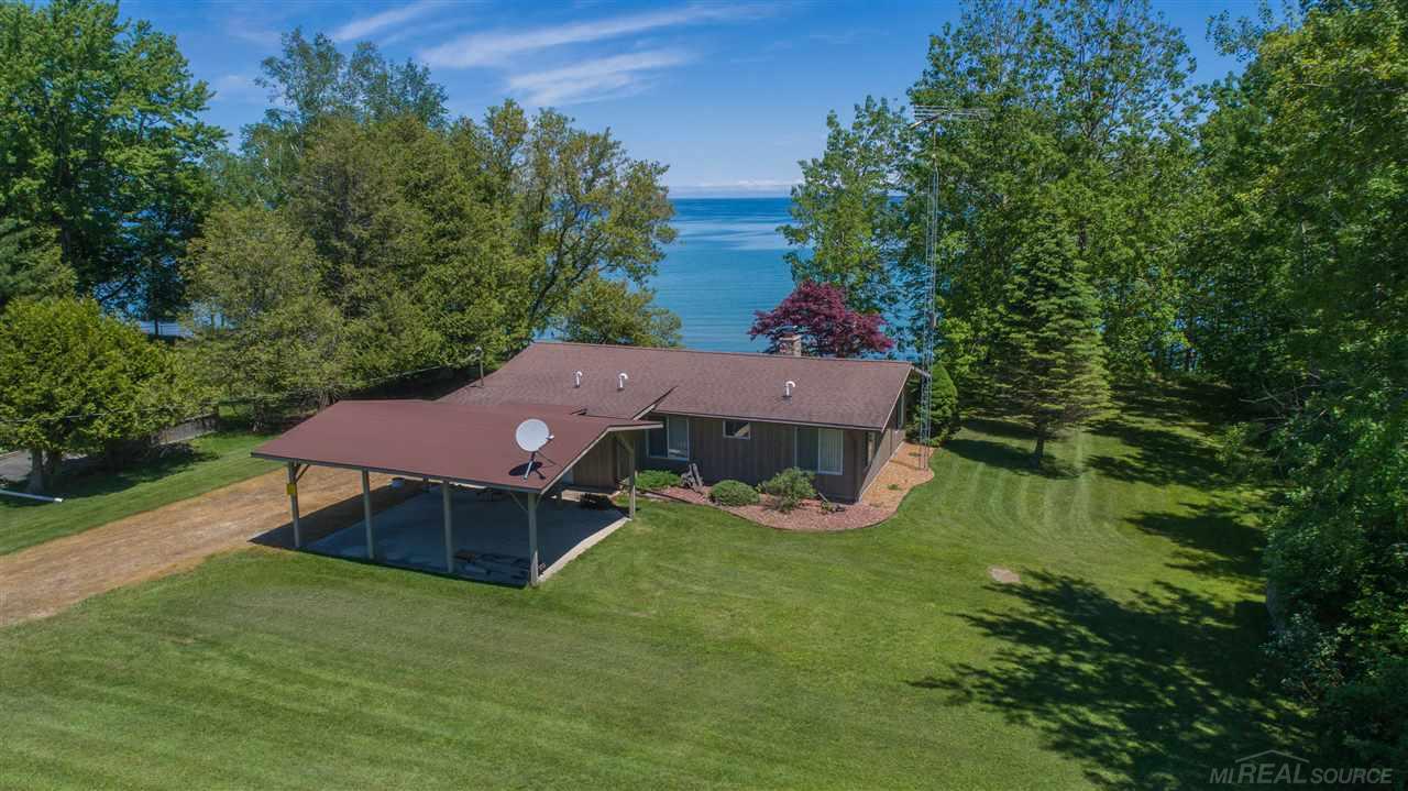 6646 North Lakeshore Road Palms, MI 48465 - Photo 38 of 45 31382442-37.JPG