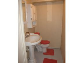 122 Minton Hollow Road Elizabethton, TN 37643 - Photo 8 of 8 Bathroom in Basement