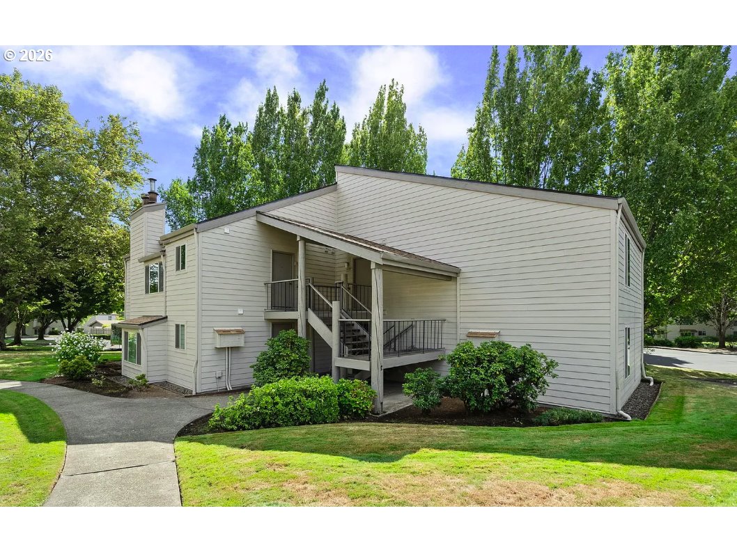10137 Southwest Trapper Terrace Beaverton, OR 97008 - Photo 1 of 2