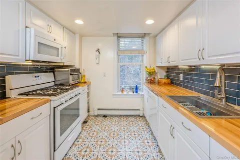 $995,000 | 785 Warburton Avenue, Yonkers, NY 10701
