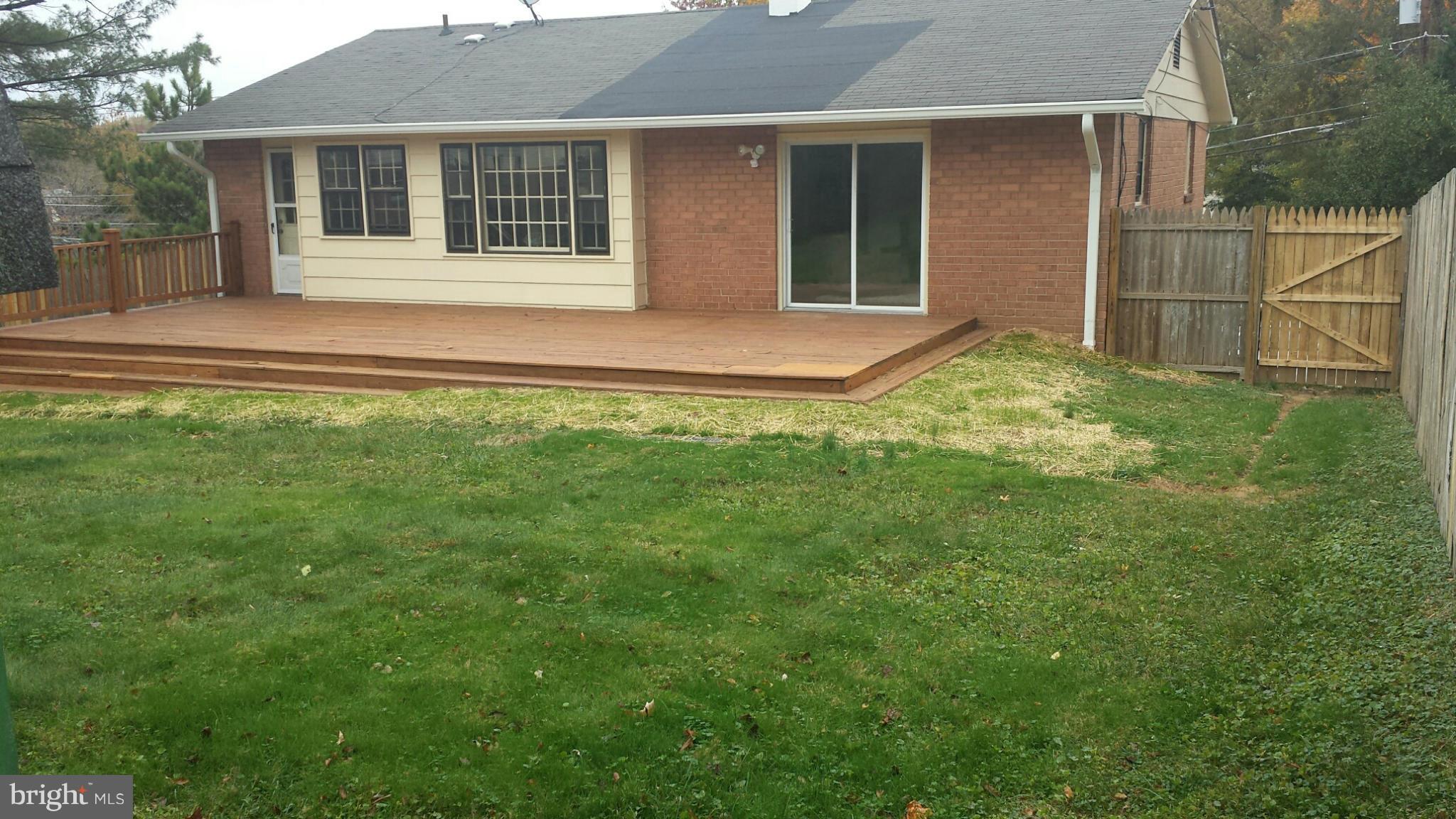 408 Greer Avenue Silver Spring, MD 20901 - Photo 28 of 29 View/ deck